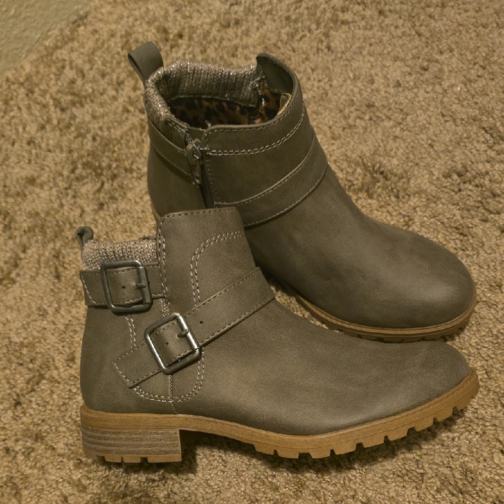 Wonder Nation Gray Kids Boots